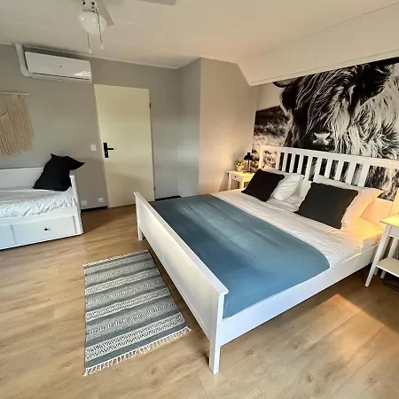 Hofstede Vaart 栋恩